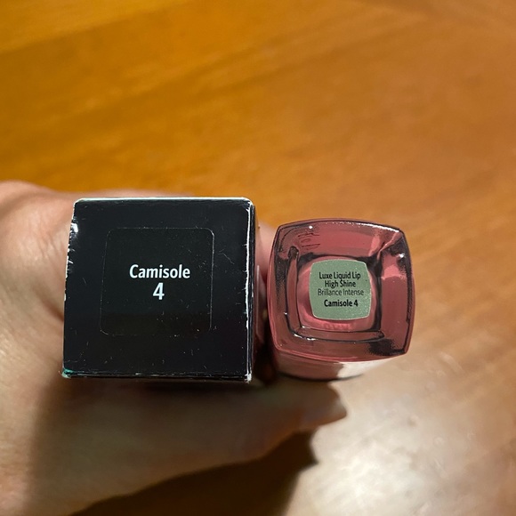 Bobbi Brown Luxe Liquid Lip - Picture 9 of 16